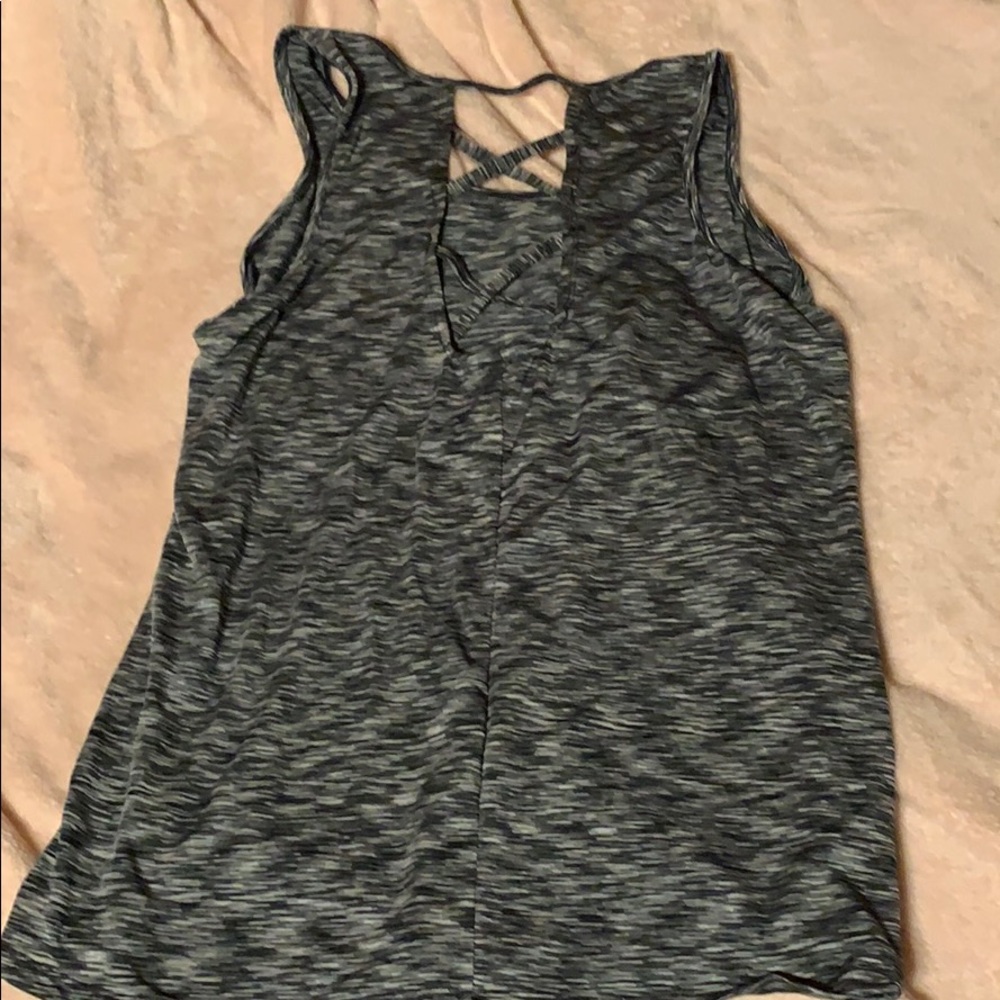Tank top - Picture 2 of 3